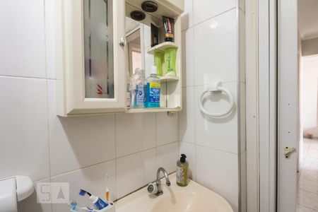Banheiro  de apartamento para alugar com 3 quartos, 68m² em Vila Aricanduva, São Paulo