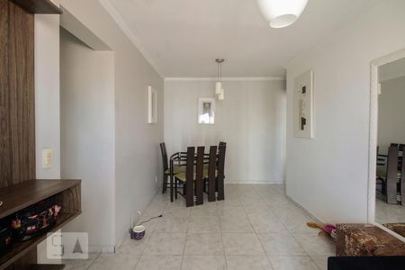 Sala  de apartamento para alugar com 3 quartos, 68m² em Vila Aricanduva, São Paulo