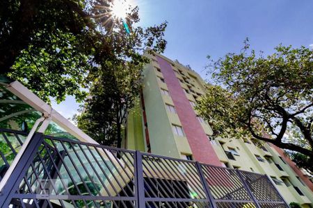 Apartamento para alugar com 68m², 3 quartos e 1 vagaFachada 
