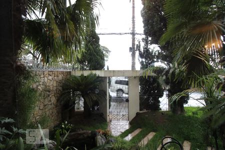 Vista da sala de casa à venda com 4 quartos, 347m² em Vila Romana, São Paulo