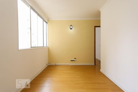 Sala de apartamento para alugar com 2 quartos, 50m² em Vila Celeste, São Paulo