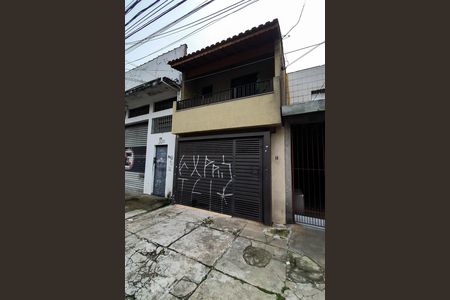 Casa à venda com 130m², 3 quartos e 1 vagaFachada