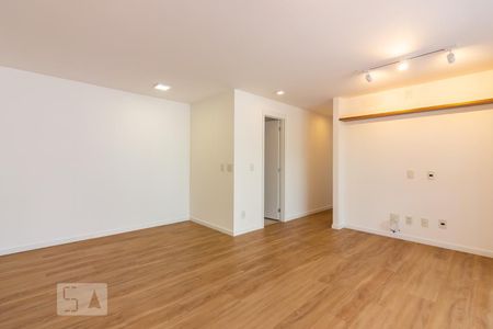 Apartamento à venda com 86m², 2 quartos e 2 vagas Apartamento à venda com 86m², 2 quartos e 2 vagasSala