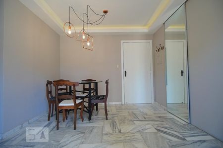 Sala de apartamento para alugar com 1 quarto, 67m² em Jardim Lindóia, Porto Alegre