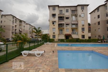 Apartamento para alugar com 50m², 3 quartos e 1 vagaÁrea comum - Piscina