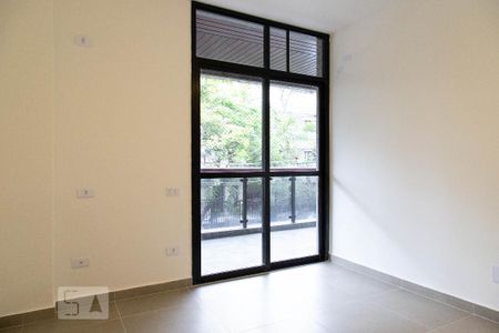 Apartamento para alugar com 120m², 3 quartos e 1 vaga Apartamento para alugar com 120m², 3 quartos e 1 vagaQuarto