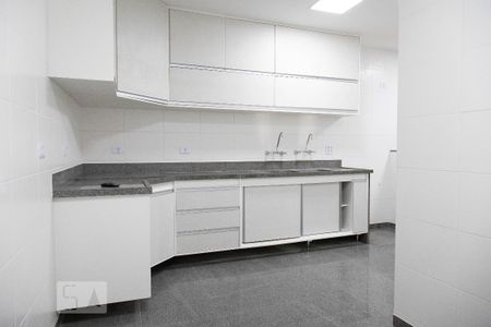 Cozinha de apartamento para alugar com 3 quartos, 120m² em Recreio dos Bandeirantes, Rio de Janeiro