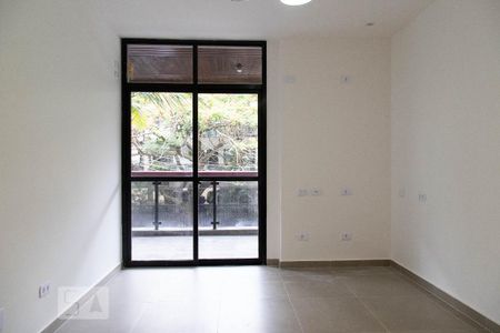 Apartamento para alugar com 120m², 3 quartos e 1 vaga Apartamento para alugar com 120m², 3 quartos e 1 vagaSuíte 2