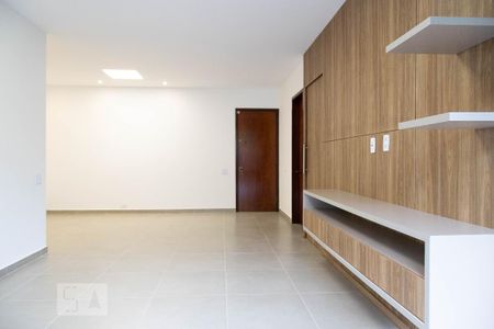 Apartamento para alugar com 120m², 3 quartos e 1 vaga Apartamento para alugar com 120m², 3 quartos e 1 vagaSala