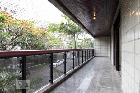 Varanda de apartamento para alugar com 3 quartos, 120m² em Recreio dos Bandeirantes, Rio de Janeiro