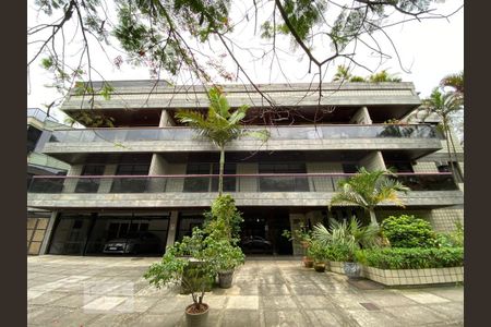 Fachada de apartamento para alugar com 3 quartos, 120m² em Recreio dos Bandeirantes, Rio de Janeiro