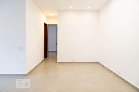 Apartamento para alugar com 120m², 3 quartos e 1 vaga Apartamento para alugar com 120m², 3 quartos e 1 vagaSala