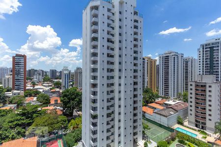 Vista de apartamento para alugar com 1 quarto, 47m² em Vila Uberabinha, São Paulo