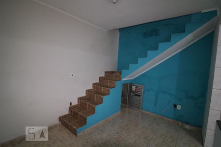Sala de Casa com 2 quartos, 70m² Cidade Sao Mateus