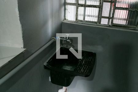 Área de Serviço de casa para alugar com 1 quarto, 40m² em Parque Pinheiros, Taboão da Serra