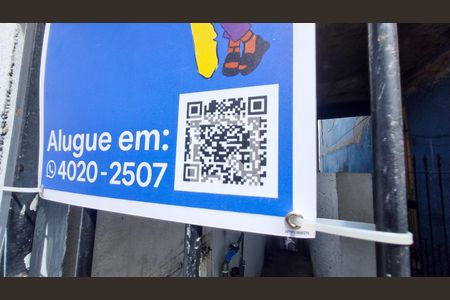 placa de casa para alugar com 1 quarto, 40m² em Parque Pinheiros, Taboão da Serra