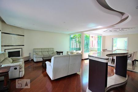Casa de condomínio à venda com 420m², 6 quartos e 7 vagasSala Principal 