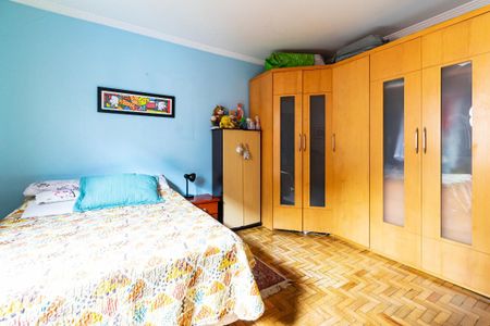 Casa à venda com 178m², 3 quartos e 3 vagasQuarto 2