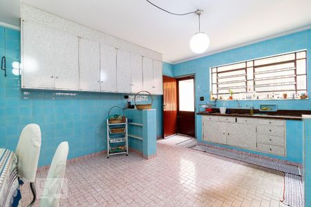 Casa à venda com 178m², 3 quartos e 3 vagasCozinha