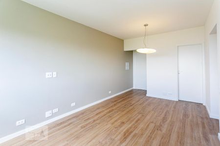 Sala de apartamento para alugar com 2 quartos, 80m² em Vila Romana, São Paulo