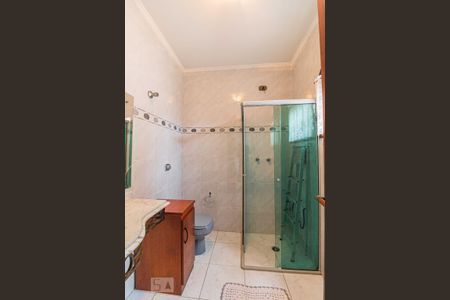 Casa à venda com 305m², 3 quartos e 5 vagas Casa à venda com 305m², 3 quartos e 5 vagasBanheiro da Suite 2