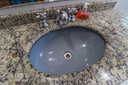 Casa à venda com 305m², 3 quartos e 5 vagas Casa à venda com 305m², 3 quartos e 5 vagasBanheiro da Suite 3 - Torneira