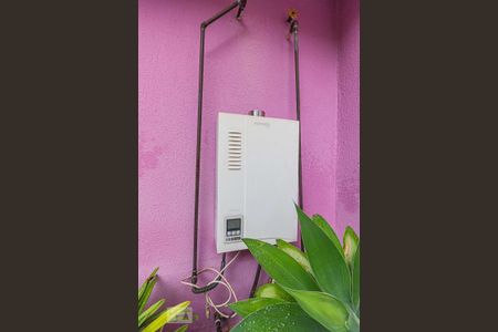 Casa à venda com 305m², 3 quartos e 5 vagas Casa à venda com 305m², 3 quartos e 5 vagasQuintal - Aquecedor a Gás