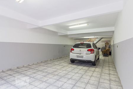 Casa à venda com 305m², 3 quartos e 5 vagas Casa à venda com 305m², 3 quartos e 5 vagasGaragem