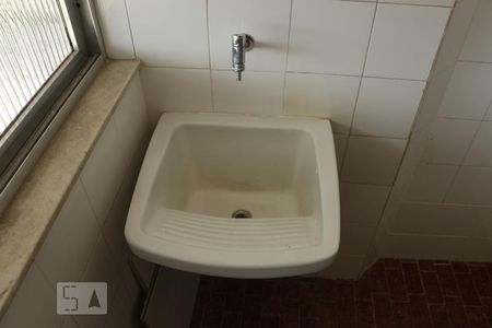 Apartamento à venda com 58m², 2 quartos e 1 vagaDetalhe da area de serviço