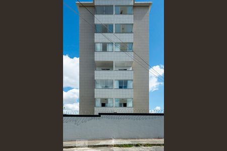 Apartamento para alugar com 85m², 3 quartos e 2 vagasFachada