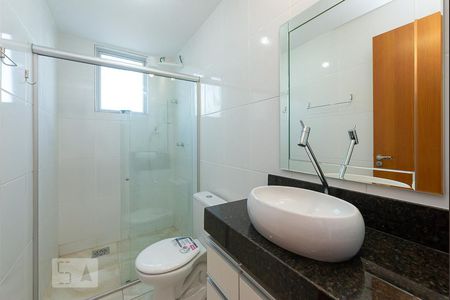 Apartamento para alugar com 85m², 3 quartos e 2 vagasBanheiro Social