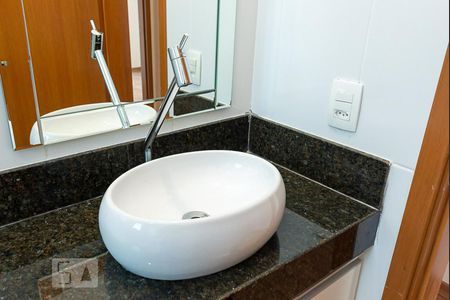 Apartamento para alugar com 85m², 3 quartos e 2 vagasBanheiro Social - Torneira