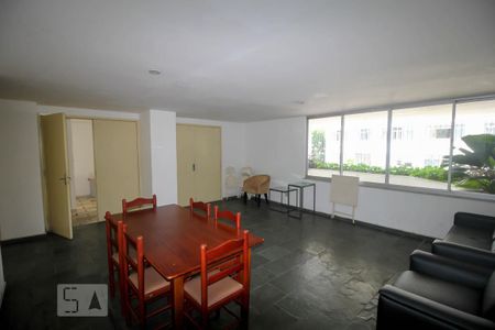 Apartamento para alugar com 65m², 1 quarto e 1 vaga Apartamento para alugar com 65m², 1 quarto e 1 vagaÁrea comum - Salão de festas