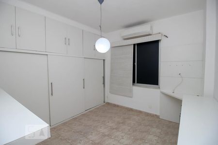 Quarto 1 de apartamento para alugar com 1 quarto, 65m² em Botafogo, Rio de Janeiro