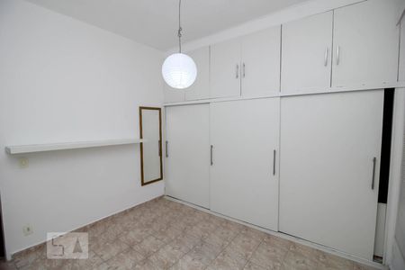 Quarto 1 de apartamento para alugar com 1 quarto, 65m² em Botafogo, Rio de Janeiro