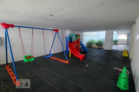 Apartamento para alugar com 65m², 1 quarto e 1 vaga Apartamento para alugar com 65m², 1 quarto e 1 vagaÁrea Comum - Playground