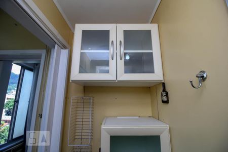 Apartamento para alugar com 65m², 1 quarto e 1 vaga Apartamento para alugar com 65m², 1 quarto e 1 vagaBanheiro de Serviço