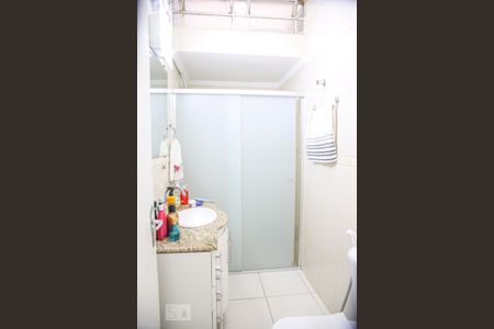 Casa à venda com 127m², 2 quartos e 1 vagaBanheiro 1