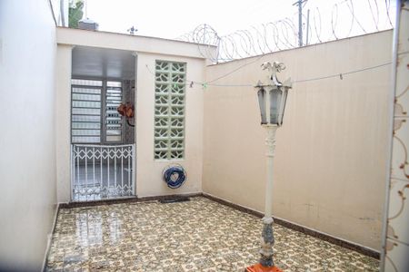 Casa à venda com 127m², 2 quartos e 1 vagaQuintal