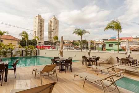 Apartamento à venda com 74m², 3 quartos e 2 vagas Apartamento à venda com 74m², 3 quartos e 2 vagasPiscina