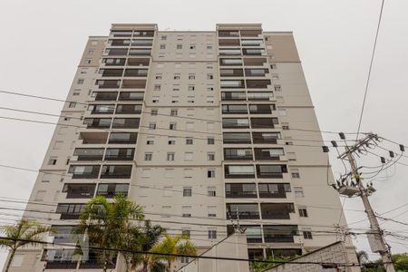 Apartamento à venda com 74m², 3 quartos e 2 vagas Apartamento à venda com 74m², 3 quartos e 2 vagasFachada