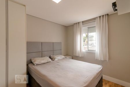 Apartamento à venda com 74m², 3 quartos e 2 vagas Apartamento à venda com 74m², 3 quartos e 2 vagasSuíte