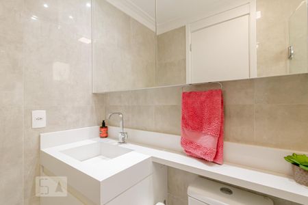 Apartamento à venda com 74m², 3 quartos e 2 vagas Apartamento à venda com 74m², 3 quartos e 2 vagasBanheiro