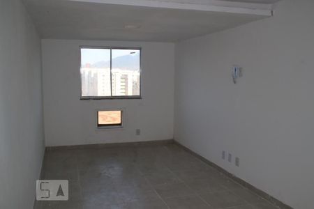 foto de Apartamento com 2 quartos, 70m² Taquara