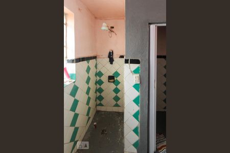 Casa para alugar com 338m², 5 quartos e 6 vagas Casa para alugar com 338m², 5 quartos e 6 vagasbanheiro da casa 03