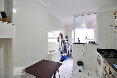 Apartamento à venda com 69m², 2 quartos e 1 vagaCozinha