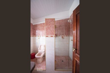 Casa à venda com 600m², 8 quartos e 4 vagasBanheiro da Suíte 4