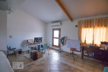 Casa à venda com 600m², 8 quartos e 4 vagasQuarto Suíte 4