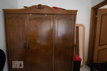 Casa à venda com 600m², 8 quartos e 4 vagasQuarto 3- Edícula