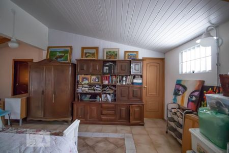 Casa à venda com 600m², 8 quartos e 4 vagasQuarto Suíte 4